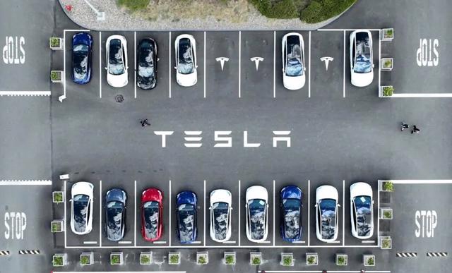 Tesla đã đạt đến giới hạn trong ngành công nghiệp ô tô? - Ảnh 4