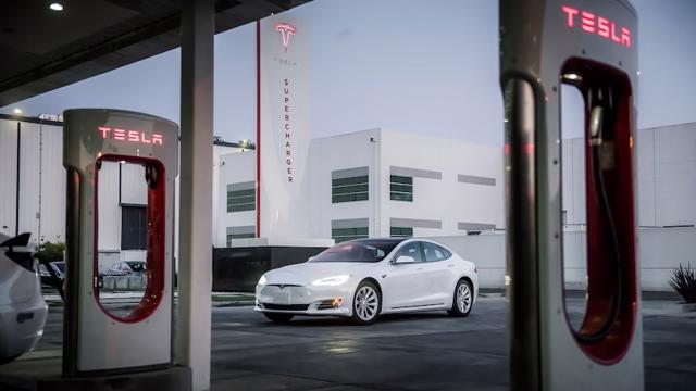 Chuẩn sạc EV của Tesla sẽ trở thành tiêu chuẩn sạc chính thức ở Bắc Mỹ - Ảnh 1