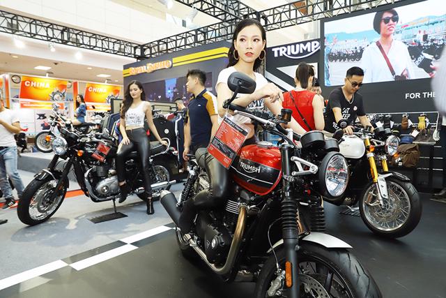 Vietnam AutoExpo diễn ra từ ngày 13/6 đến 16/06/2024 tại Hà Nội, quy tụ 350 doanh nghiệp ngành công nghiệp ô tô, xe máy trong nước và quốc tế.