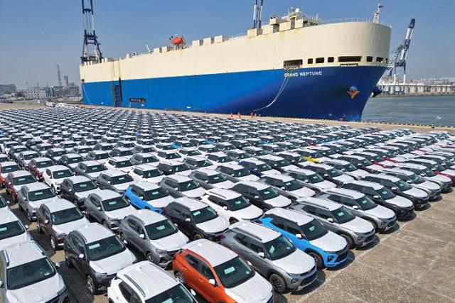 Trung Quốc biến Trung Á thành trung tâm xuất khẩu ô tô - Ảnh 2