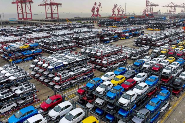 Mức thuế bổ sung của EU cho Trung Quốc gây áp lực lớn với các nhà sản xuất ô tô ở cả hai thị trường - Ảnh 1