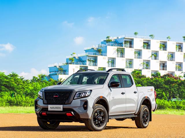 Nissan Navara 2024 ra mắt thị trường Việt, giá từ 685 triệu - Ảnh 2