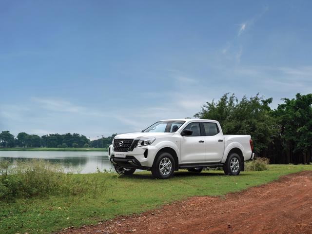 Nissan Navara EL &ndash; &ldquo;chiến tướng&rdquo; của nh&agrave; Nissan trong ph&acirc;n kh&uacute;c b&aacute;n tải 1 cầu &nbsp;