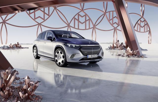 Mercedes Việt Nam ra mắt tân binh trong phân khúc xe điện siêu sang - Ảnh 3