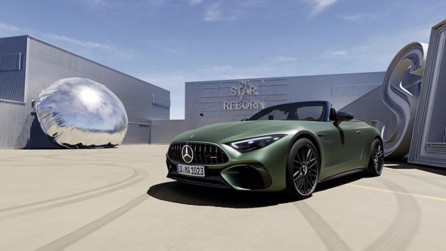 Mercedes-Benz ra mắt mẫu AMG SL 63 S E PERFORMANCE hybrid tại thị trường Việt - Ảnh 1