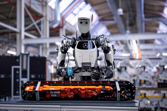 Robot trong sản xuất ô tô toàn cầu ngày càng thông minh hơn - Ảnh 2