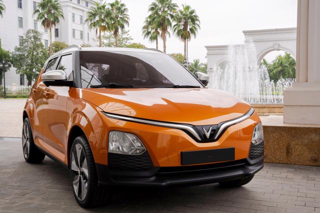 VinFast bàn giao 11.496 xe ô tô điện trong tháng 5/2025: VF 5 lên ngôi - Ảnh 1