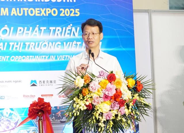 Ông Phạm Văn Quân - Phó Cục trưởng Cục Công nghiệp:
