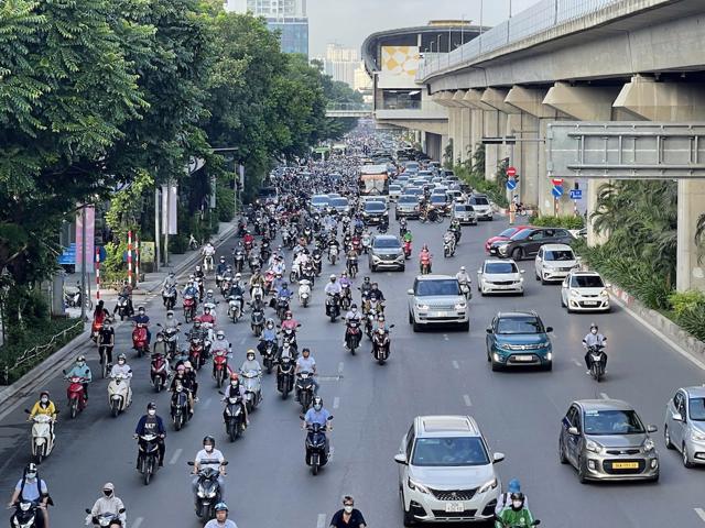 Thách thức và cơ hội cho các hãng xe máy chạy xăng tại thị trường Việt trước những chính sách mới - Ảnh 3