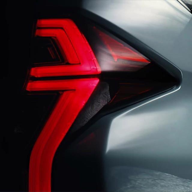 Mitsubishi Pajero Sport 2019 nh&#225; h&#224;ng trước ng&#224;y ra mắt 25/7, hứa hẹn tăng sức cạnh tranh Toyota Fortuner - Ảnh 5