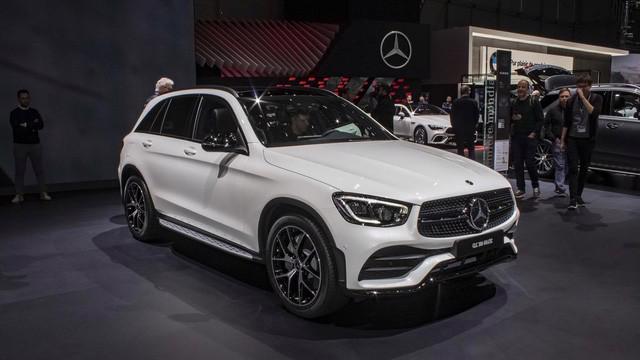 D&#224;n SUV mới của Mercedes-Benz rục rịch về Việt Nam - Đ&#242;n đ&#225;p trả bộ 3 BMW X vừa ra mắt - Ảnh 2