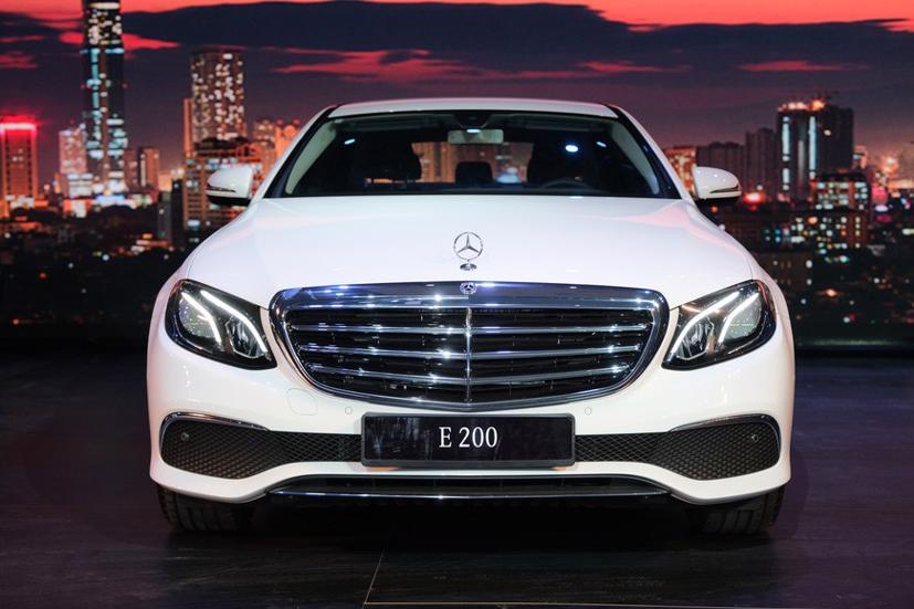 Phiên bản thấp nhất của dòng E xuất hiện tại Fascination 2019.