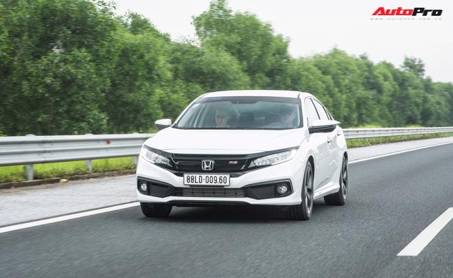 Đánh giá Honda Civic RS 2019 - Lựa chọn cần cả con tim và lý trí - Ảnh 19