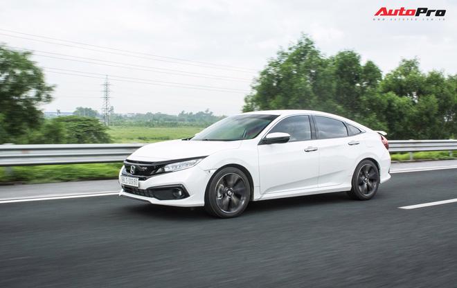Đánh giá Honda Civic RS 2019 - Lựa chọn cần cả con tim và lý trí - Ảnh 18