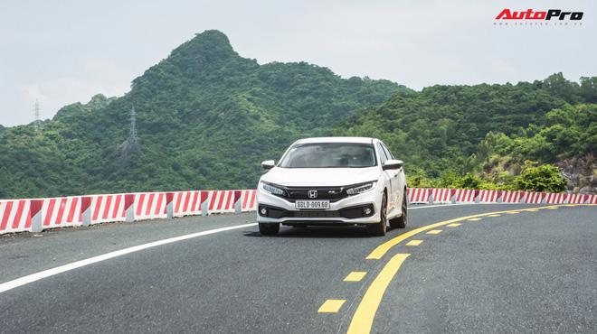 Đánh giá Honda Civic RS 2019 - Lựa chọn cần cả con tim và lý trí - Ảnh 14