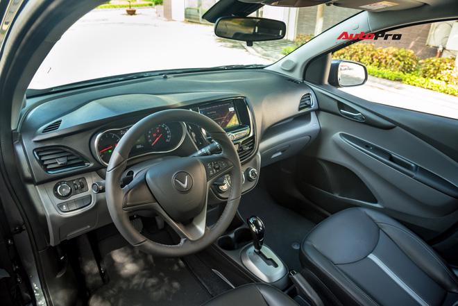 Đ&#243;ng vai ‘cư d&#226;n mạng’ đi thử ch&#234; VinFast Fadil - Ảnh 38