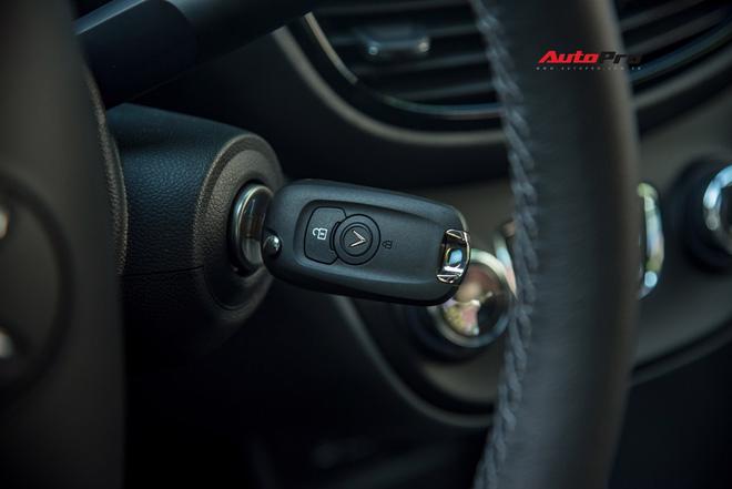 Đ&#243;ng vai ‘cư d&#226;n mạng’ đi thử ch&#234; VinFast Fadil - Ảnh 39