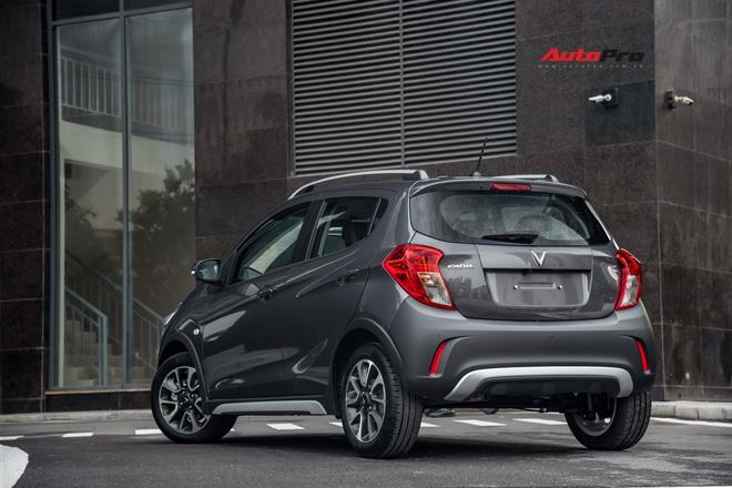 Đ&#243;ng vai ‘cư d&#226;n mạng’ đi thử ch&#234; VinFast Fadil - Ảnh 2