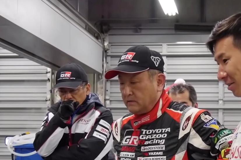 Chủ tịch Toyota lấy t&#234;n giả, đ&#243;ng vai người thường để tham gia giải đua xe v&#224; c&#225;i kết - Ảnh 3