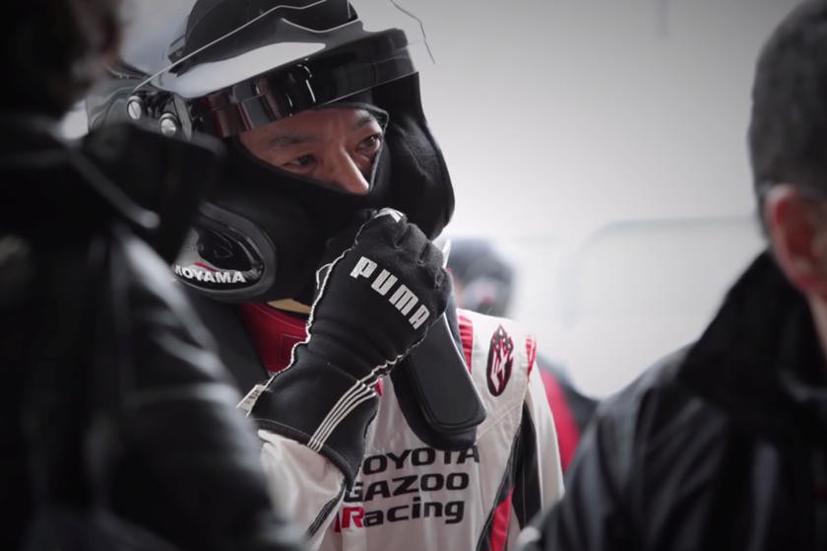 Chủ tịch Toyota lấy t&#234;n giả, đ&#243;ng vai người thường để tham gia giải đua xe v&#224; c&#225;i kết - Ảnh 2