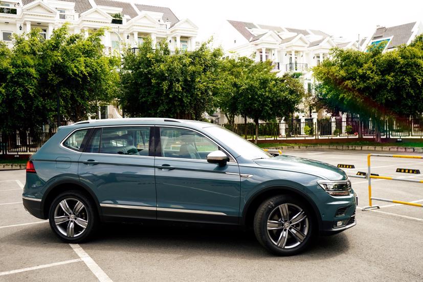 Volkswagen Tiguan Allspace n&#226;ng cấp c&#244;ng nghệ vượt Mercedes-Benz GLC 200, gi&#225; gần 1,85 tỷ đồng - Ảnh 3
