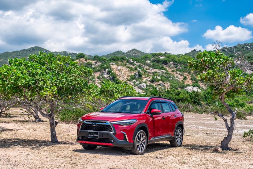 Sau 3 tháng mở bán, tính đến tháng 11/2020, đã có gần 4.500 xe Toyota Corolla Cross được bán ra.