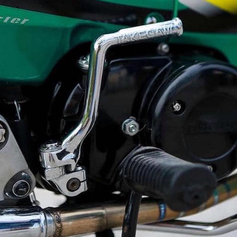 Sử dụng cần đạp