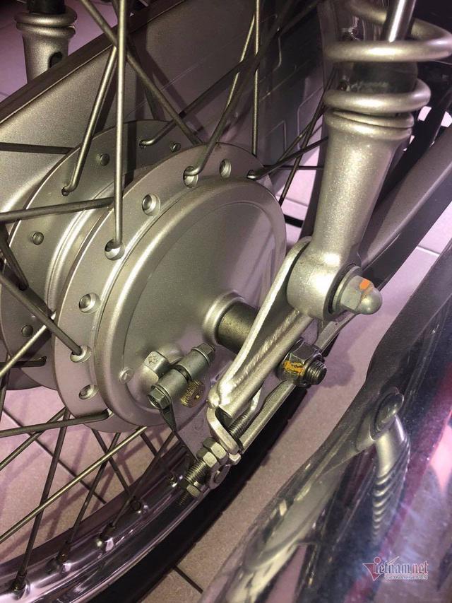 Ngắm xe số Wave Alpha 2005 giá 150 triệu đồng của dân chơi Hà Nội - Ảnh 2