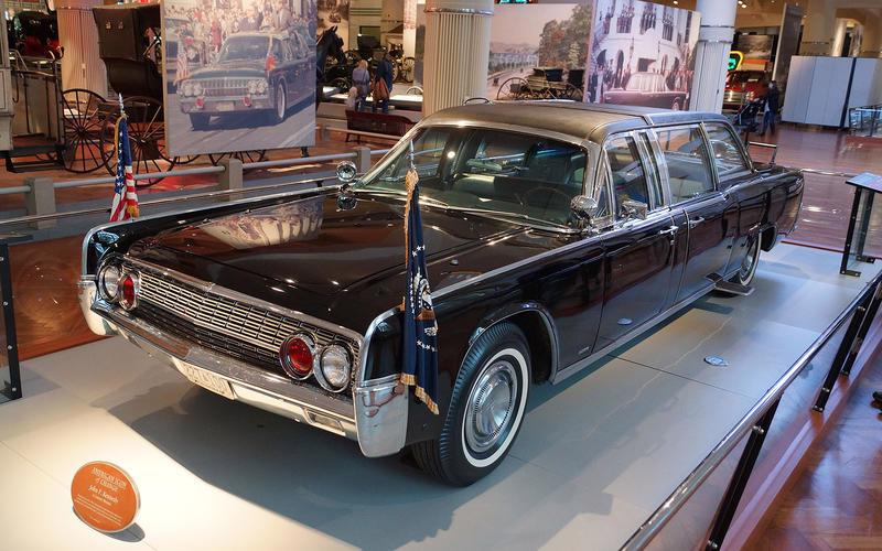 Lincoln Continental SS-100-X – 1961