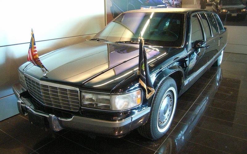 Cadillac Fleetwood Brougham – 1993