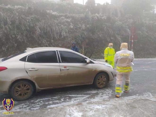 Cục CSGT vừa ra khuyến cáo người tham gia giao thông trong điều kiện thời tiết có thể có băng giá cần hết sức cẩn thận.