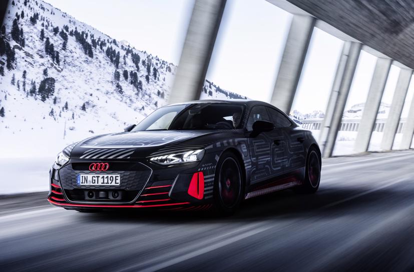 Si&#234;u sedan Audi E-Tron GT sẽ ra mắt v&#224;o ng&#224;y 9/2 sắp tới? - Ảnh 1