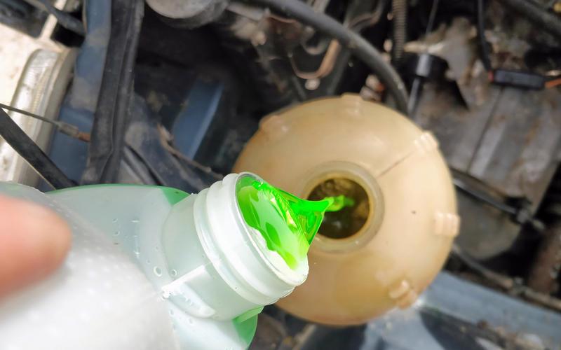 Những th&#243;i quen c&#243; thể “giết chết” xế hộp của bạn (P2) - Ảnh 4