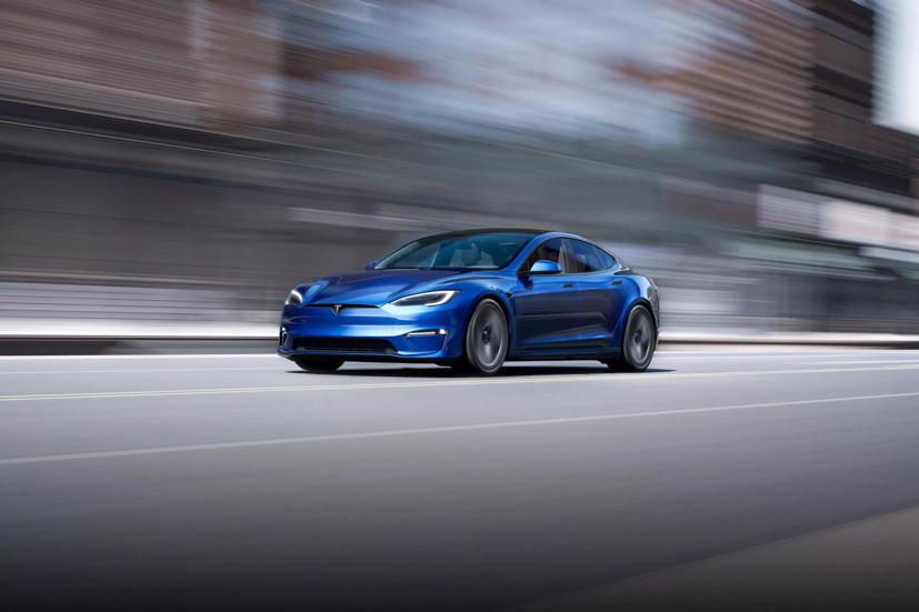 Tesla tr&#236;nh l&#224;ng phi&#234;n bản Model S mới - Ảnh 10