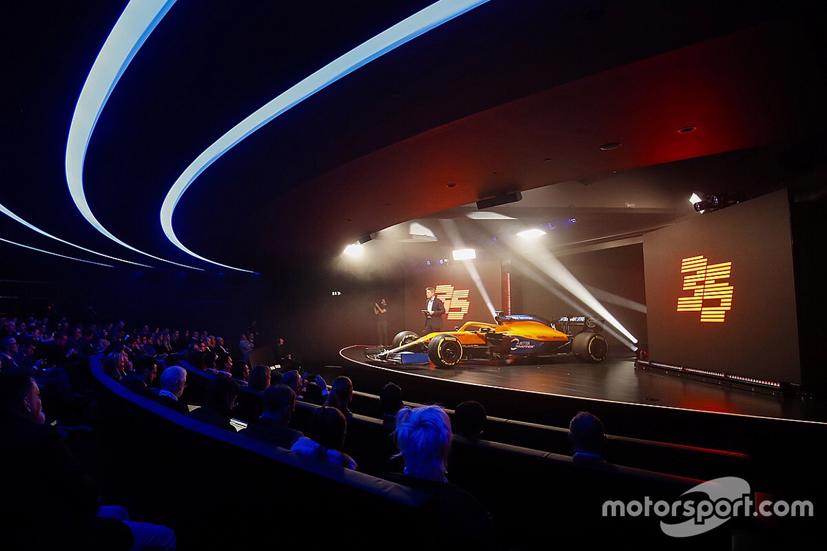 McLaren ấn định thời điểm ra mắt xe đua cho mùa giải F1 2021 của đội là 15/2 sắp tới.