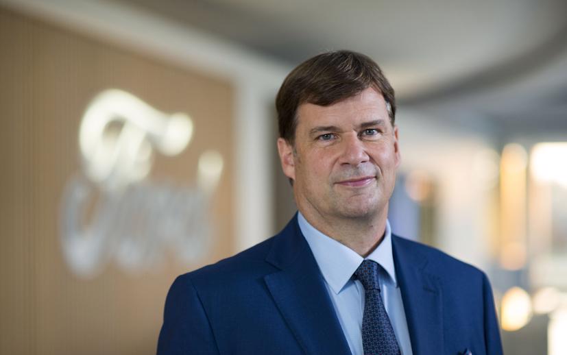 CEO Ford công bố nhiều quyết định đầu tư quan trọng vào lĩnh vực ô tô điện và xe tự lái.