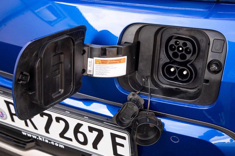 Xe điện an to&#224;n như thế n&#224;o? - Ảnh 3