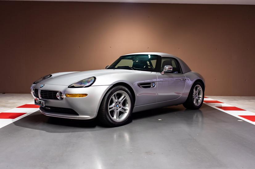 Nh&#224; v&#244; địch F1 Sebastian Vettel “thanh l&#253;” nhiều xe độc - Ảnh 4