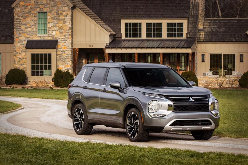 Mitsubishi Outlander 2022 gi&#225; từ 26.990 USD, giao xe v&#224;o th&#225;ng 4 - Ảnh 5