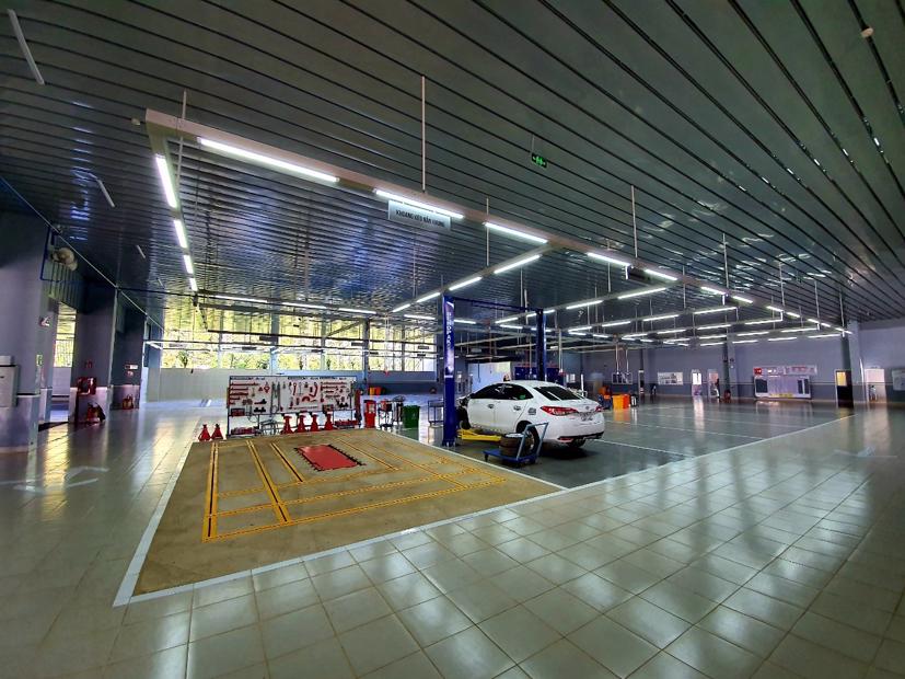 Thị trường ô tô Việt đang rơi vào trạng thái trầm lắng.