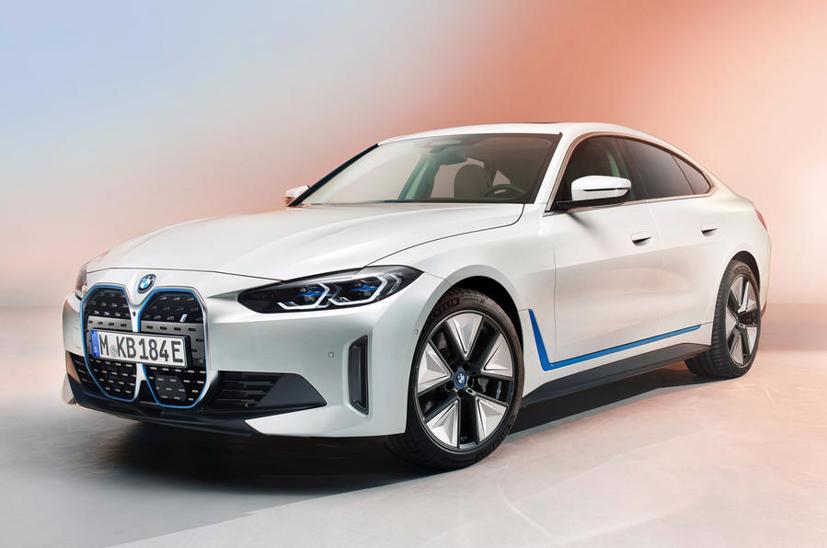 H&#233; lộ những h&#236;nh ảnh đầu ti&#234;n của BMW i4 2021 mới chuẩn bị ch&#237;nh thức b&#225;n ra thị trường - Ảnh 1