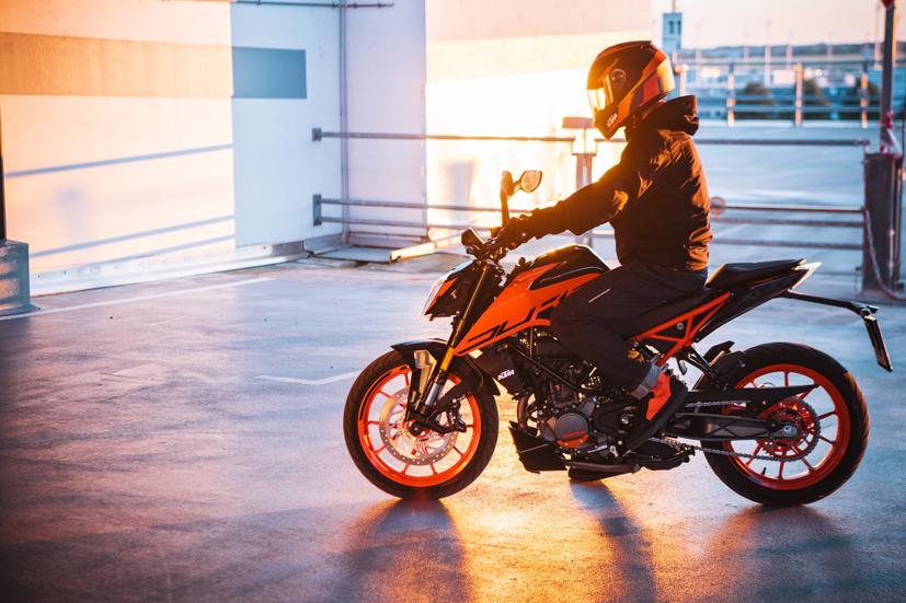 KTM Duke 200 2021 ra mắt tại Malaysia, gi&#225; 72 triệu - Ảnh 8