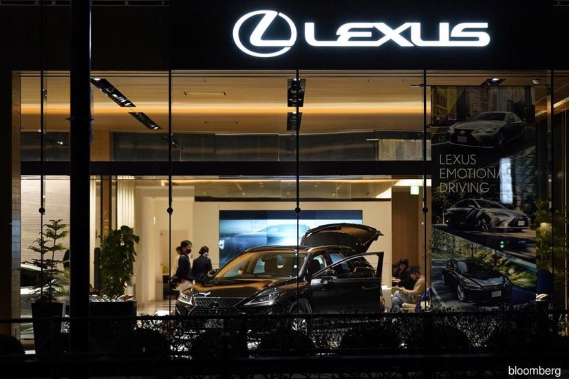 Lexus, thương hiệu ô tô hạng sang của Toyota, cho biết có kế hoạch giới thiệu 20 mẫu xe mới hoặc cải tiến vào năm 2025, trong đó hơn 10 mẫu xe sẽ là xe điện.