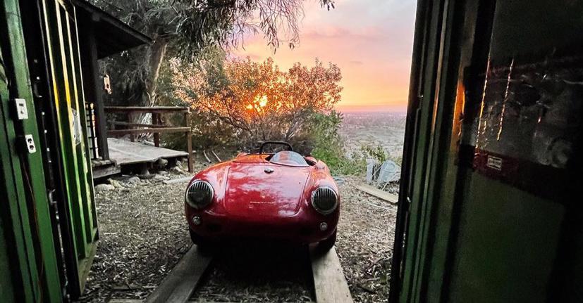 Hình ảnh chiếc Porsche 550 Spyder lúc được phát hiện.