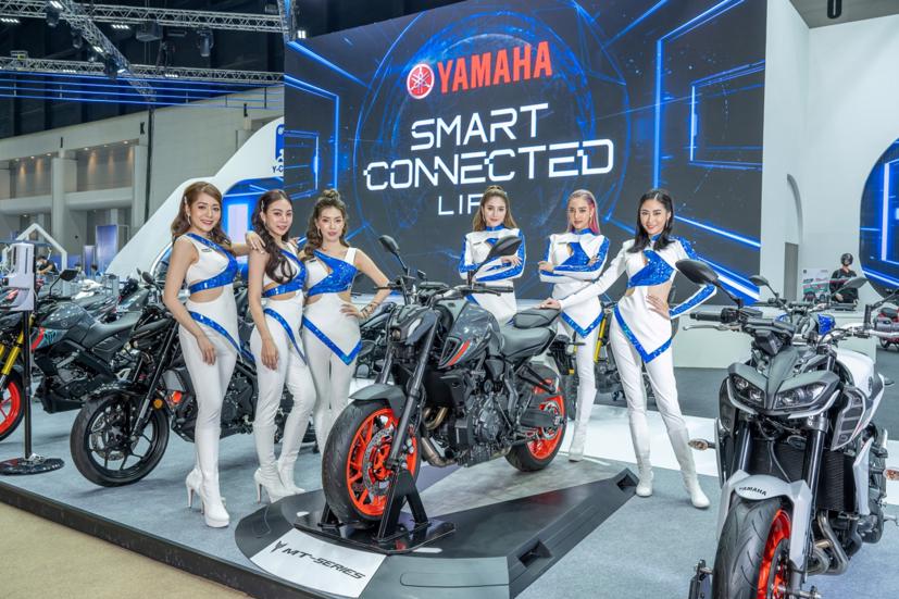 Ngắm dàn siêu mẫu cực nóng bỏng tại triển lãm Bangkok International Motor Show 2021 - Ảnh 21
