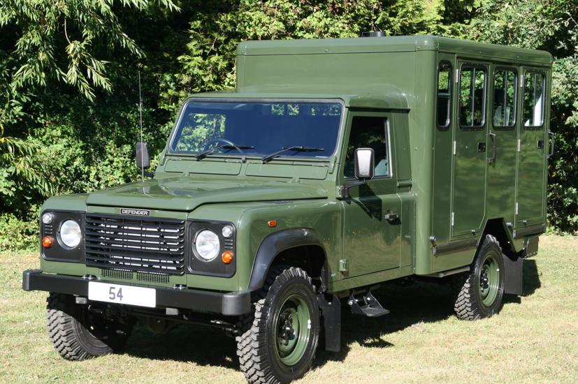 Land Rover Defender 130 Gun Bus sẽ đưa Hoàng thân Philip về nơi an nghỉ.