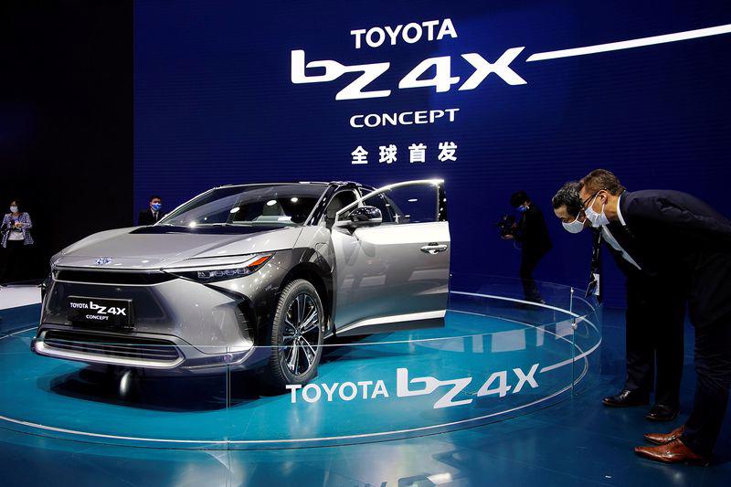 Toyota bZ4X Concept.