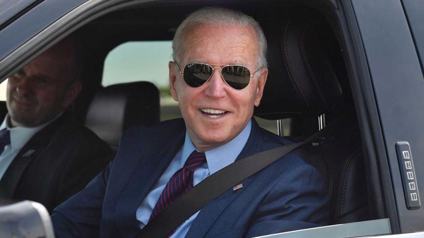 B&#225;n tải điện Ford F-150 Lightning lộ diện trước giờ G, dưới tay  l&#225;i của Joe Biden - Ảnh 3