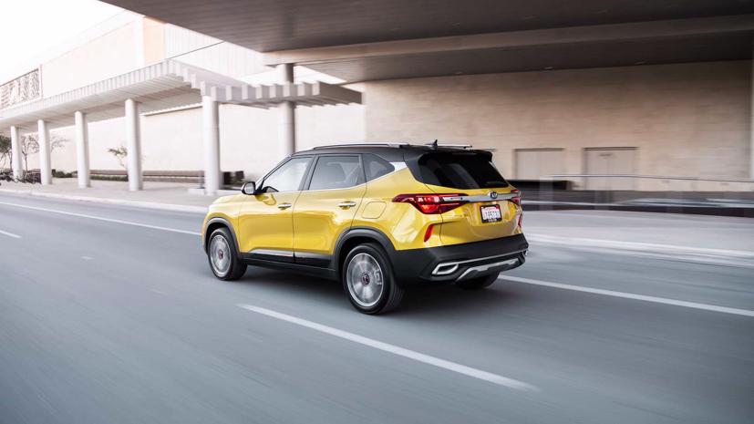 Kia Seltos 2022 h&#233; lộ, th&#234;m bản Nightfall Edition v&#224; huy hiệu mới - Ảnh 1