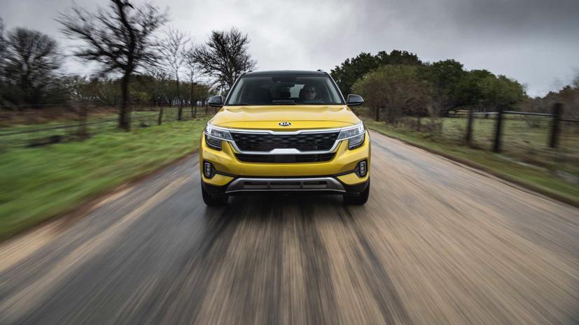 Sau nhiều lần điều chỉnh tăng giá bán, hiện giá một số phiên bản của Kia Seltos đã tăng tới 50 triệu đồng so với giá công bố ban đầu.